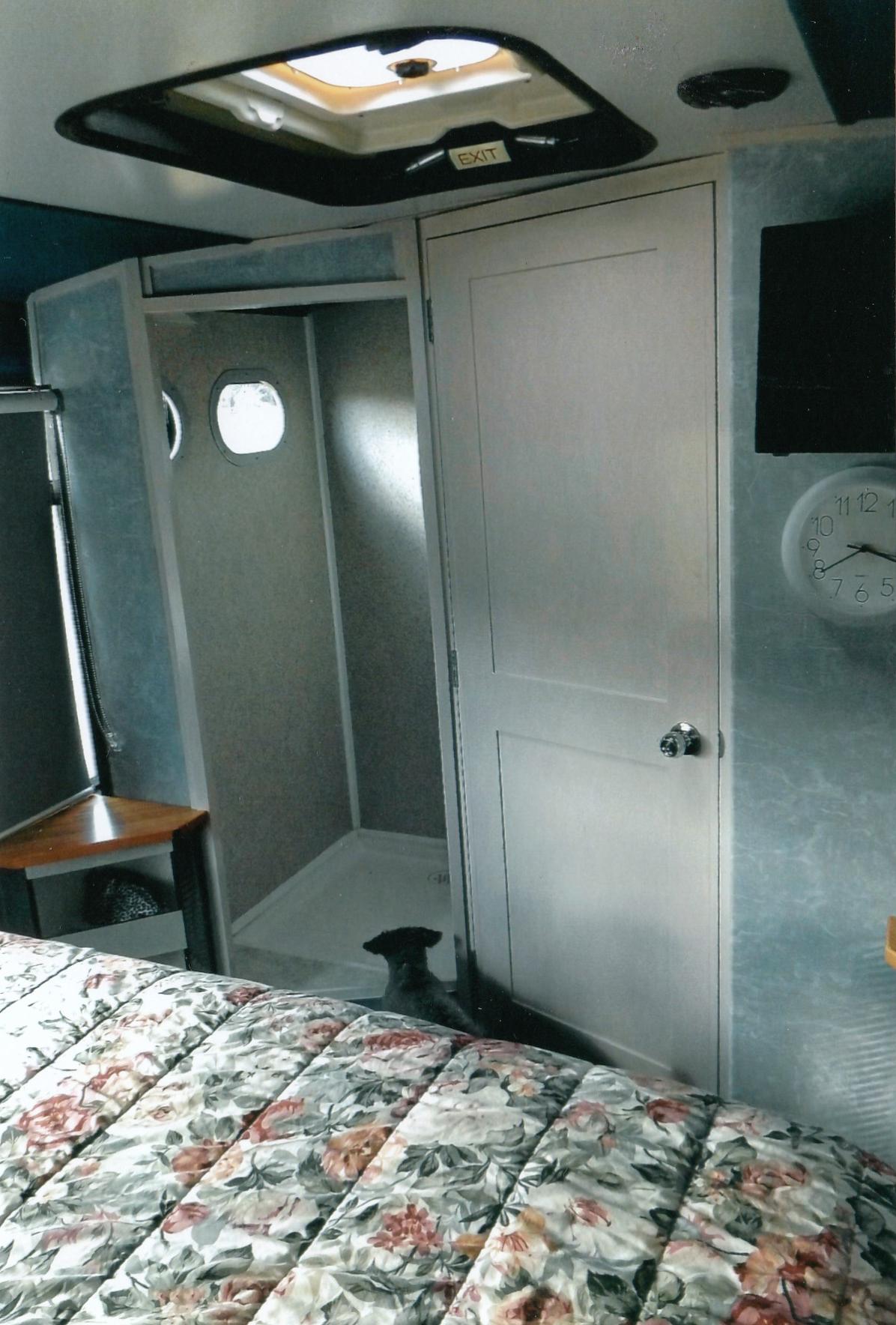 1996 MERCEDES BENZ VOLCREN MOTOR HOME