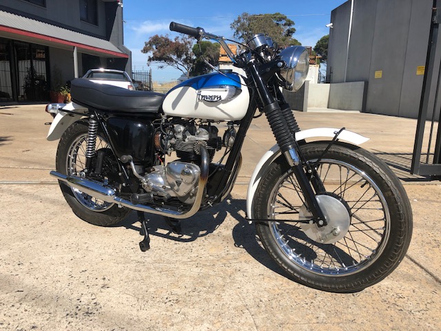 1967 TRIUMPH DAYTONA T100R
