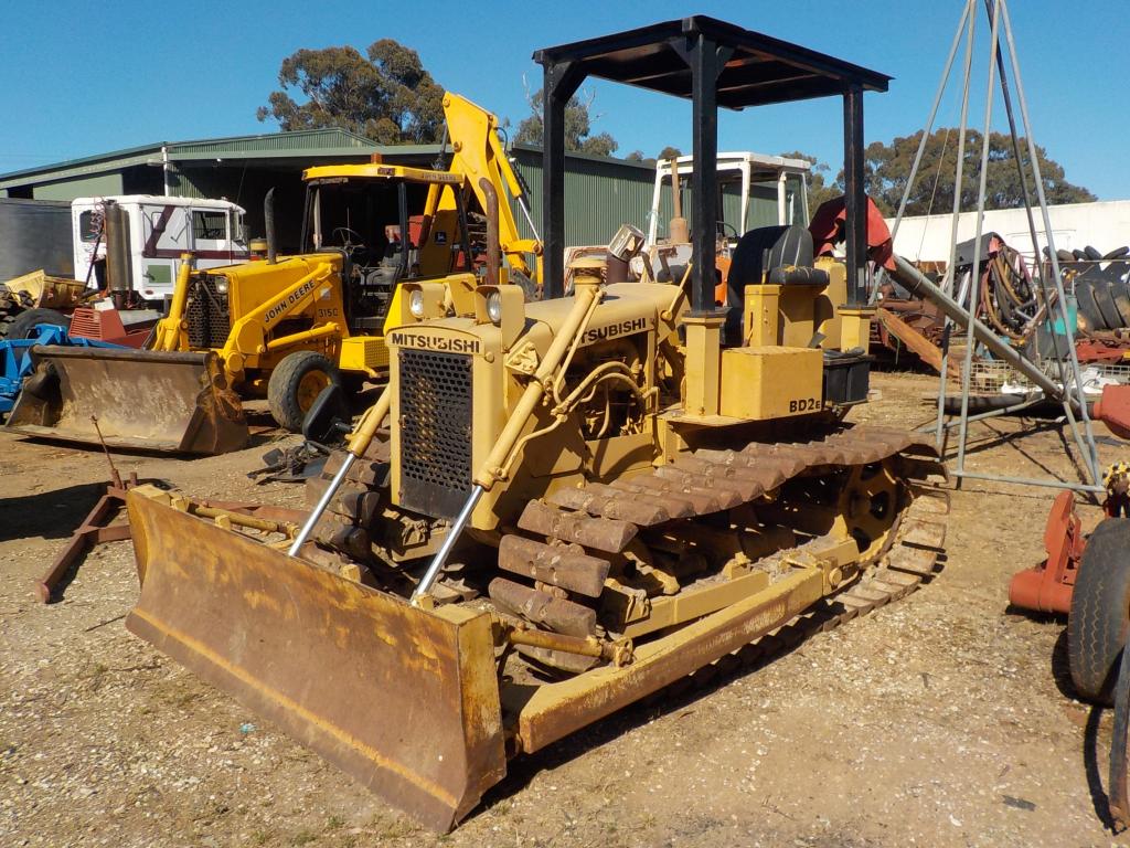 Mitsubishi Dozer DB2E