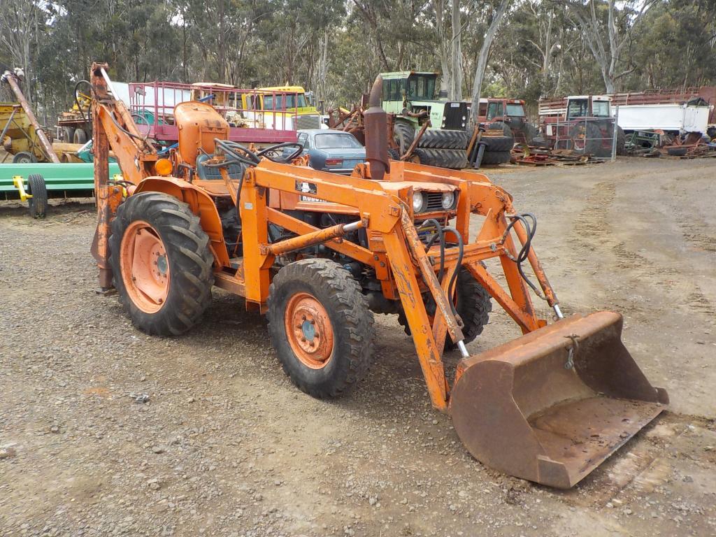 KUBOTA L275 FEL BACKHOE