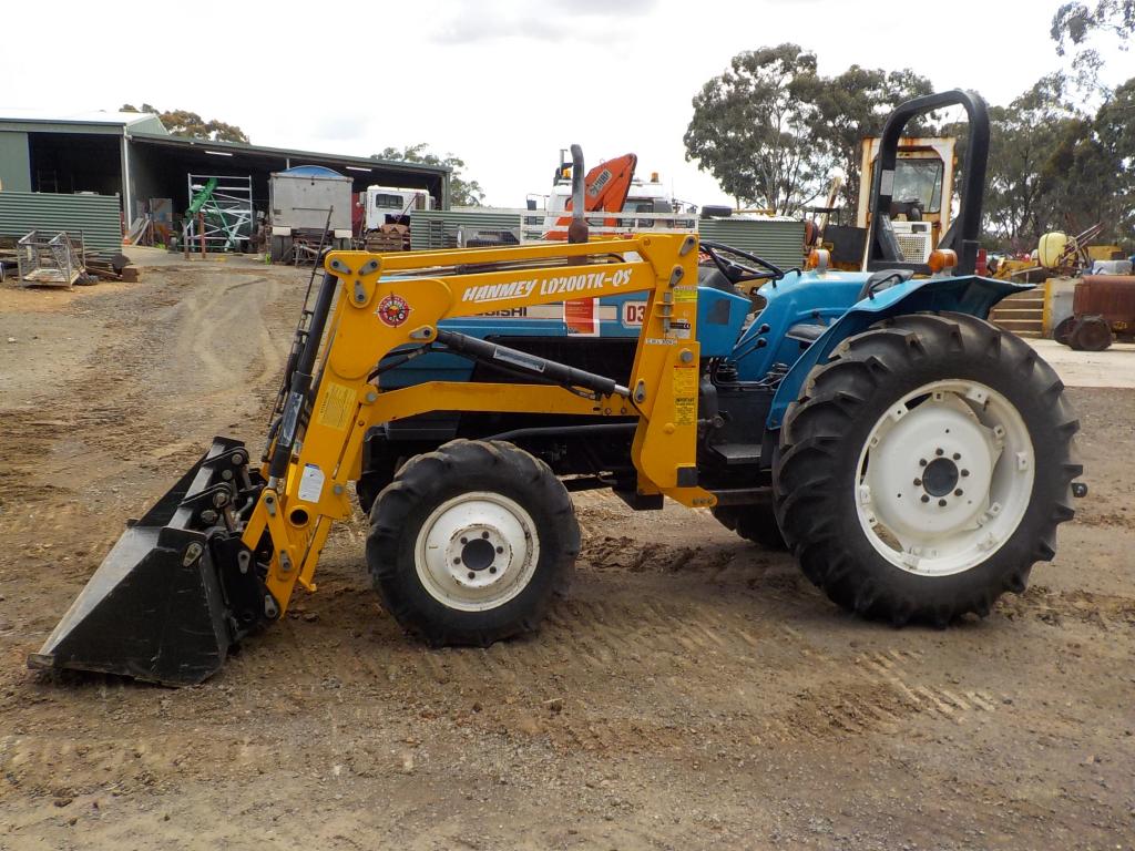 MITSUBISHI FEL TRACTOR