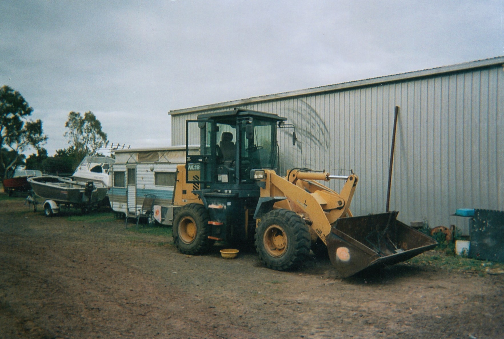 2010 KOMATSU FRONT END LOADER
