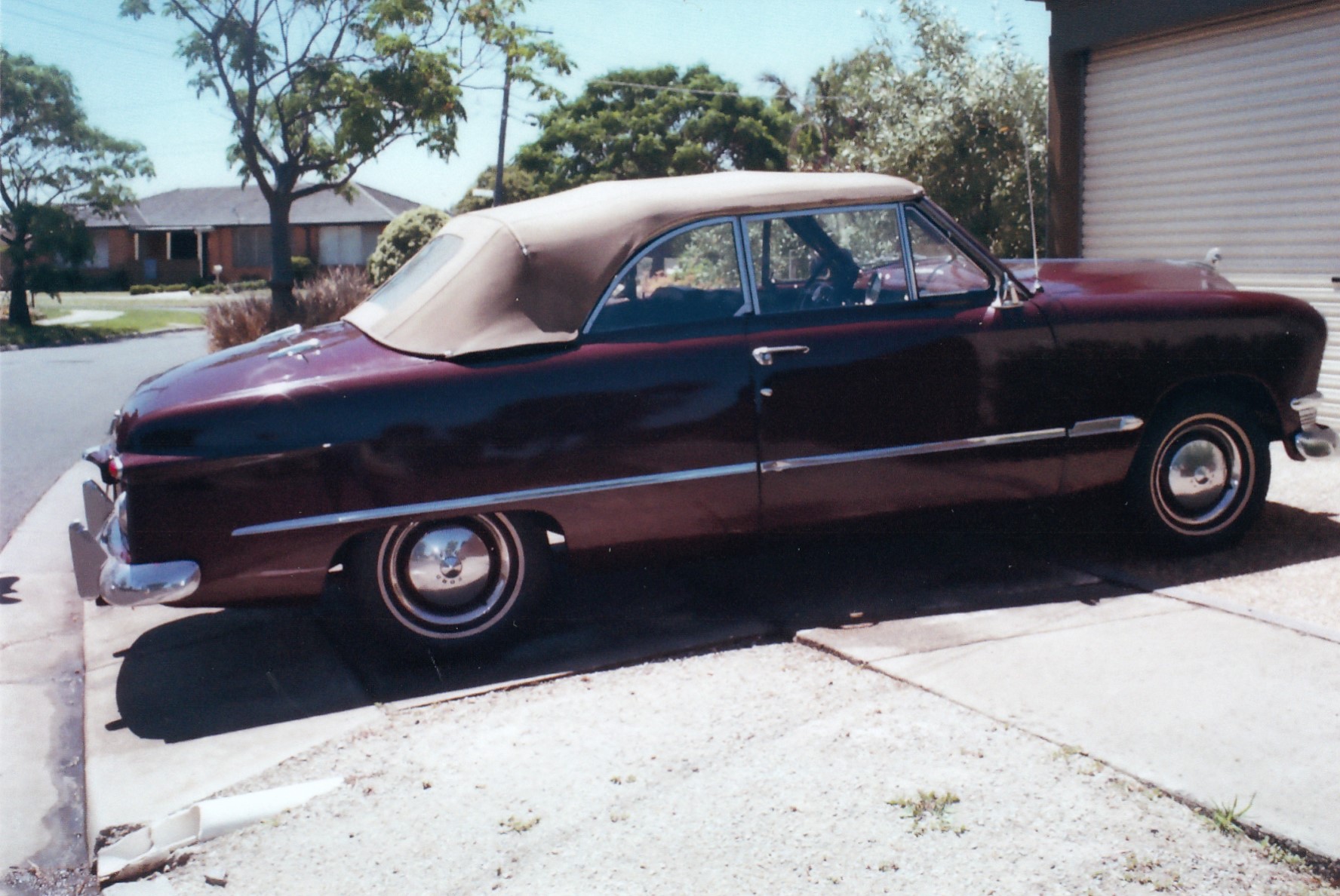 1950 FORD SINGLE SPINNER CONVERTIBLE