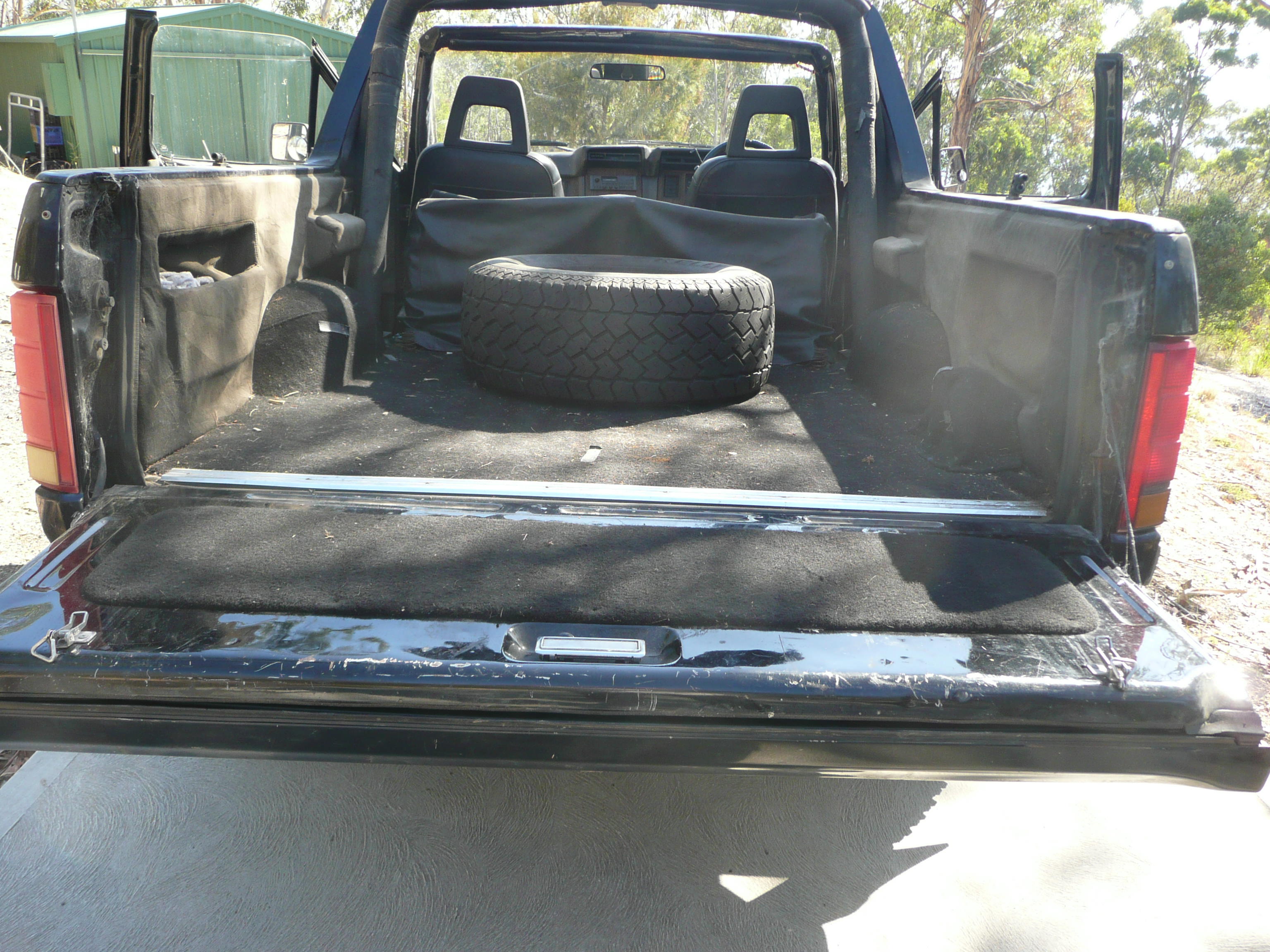 1982 FORD BRONCO CUSTOM