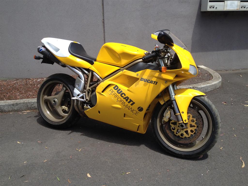 1998 DUCATI 748 SPS