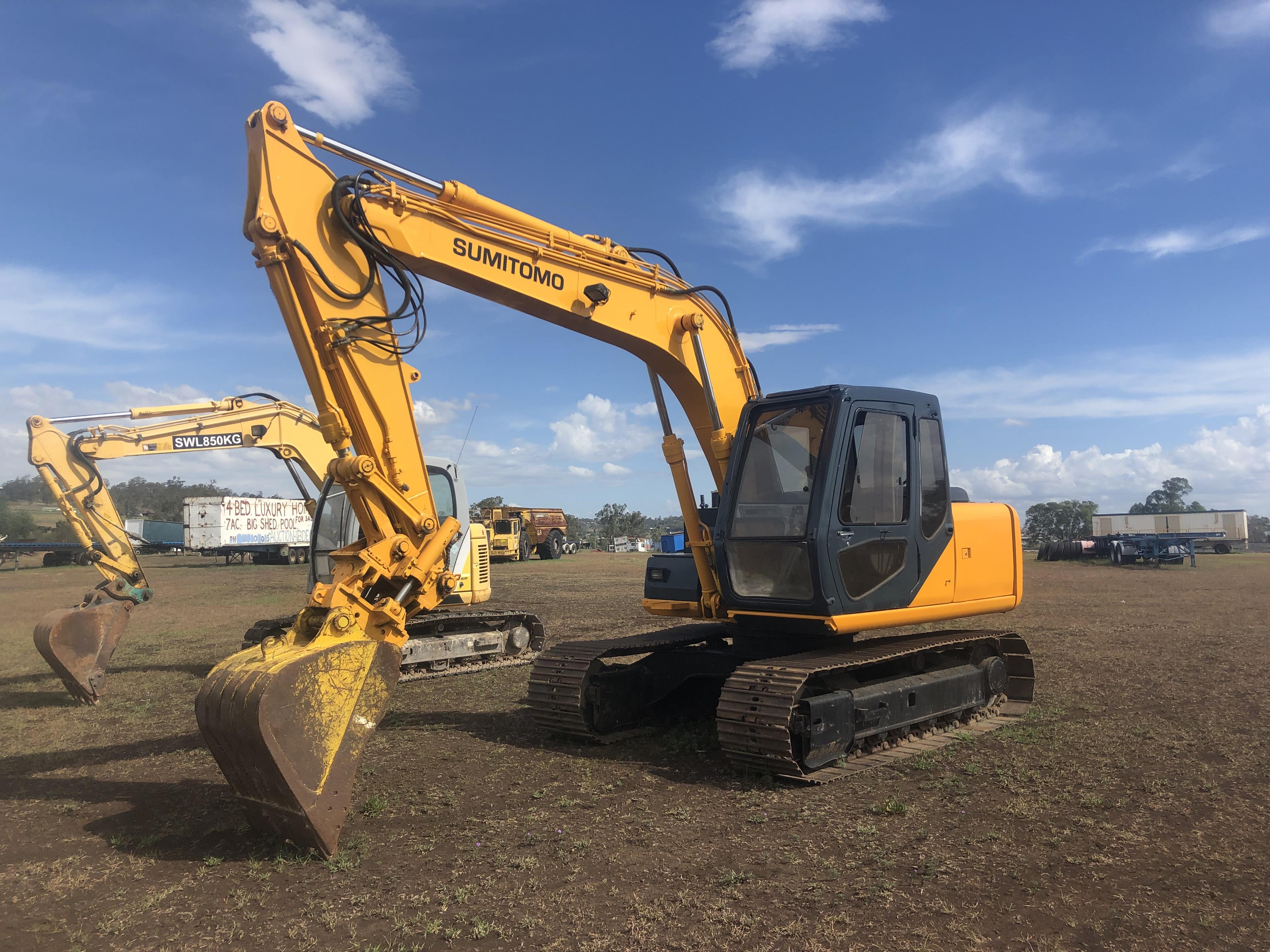 Sumitomo SH 110