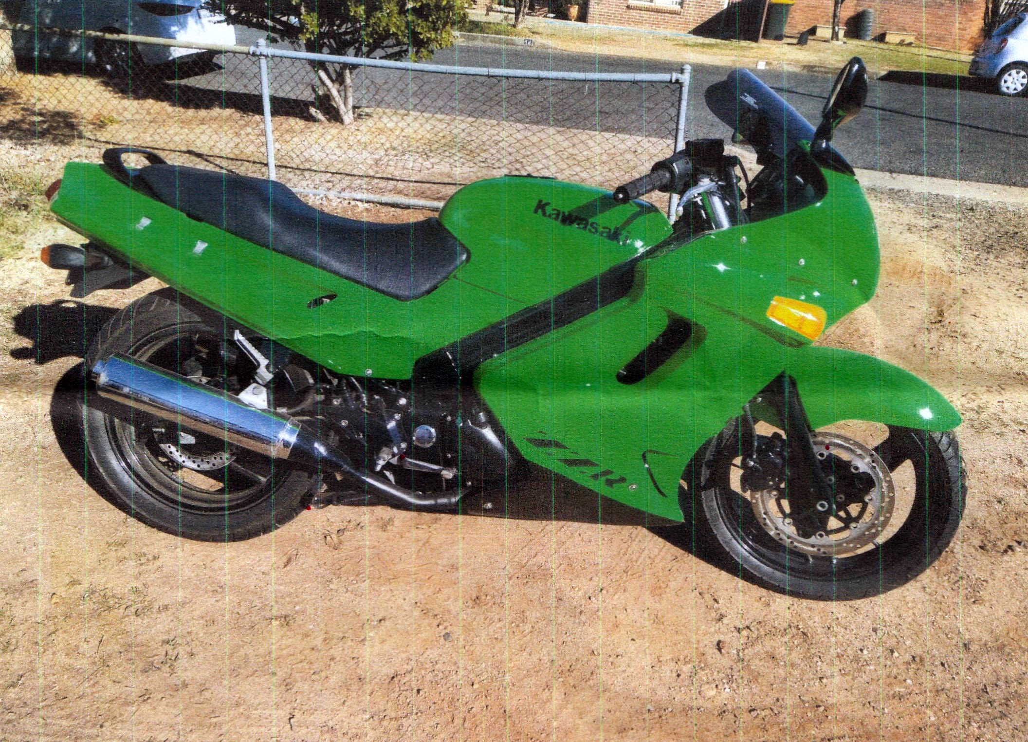 1993 KAWASAKI ZZR250 250CC