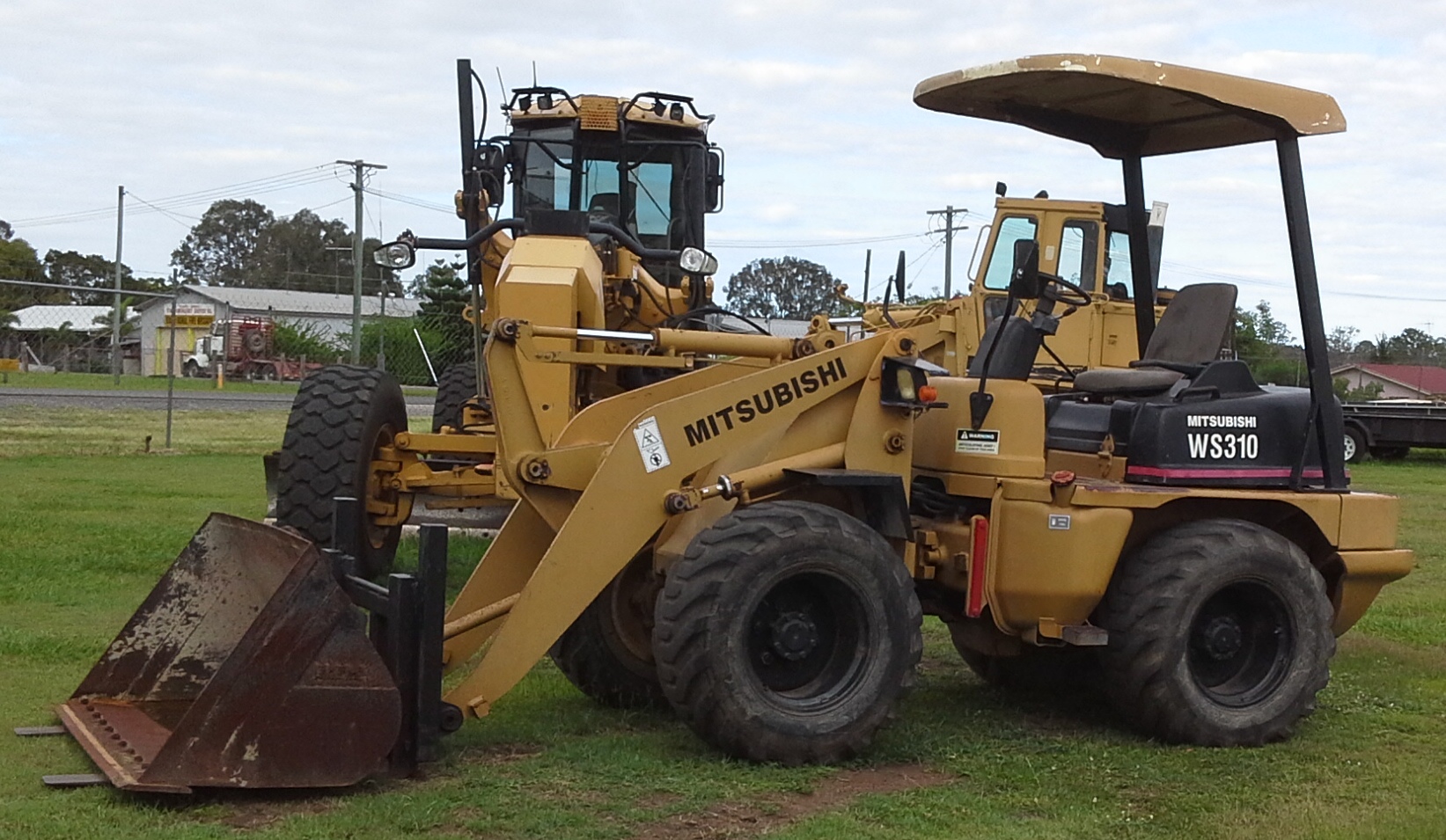 Mitsubishi WS 310 Wheeled Loader