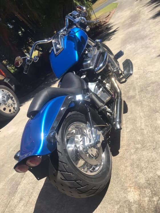 2006 BARBARIAN V8