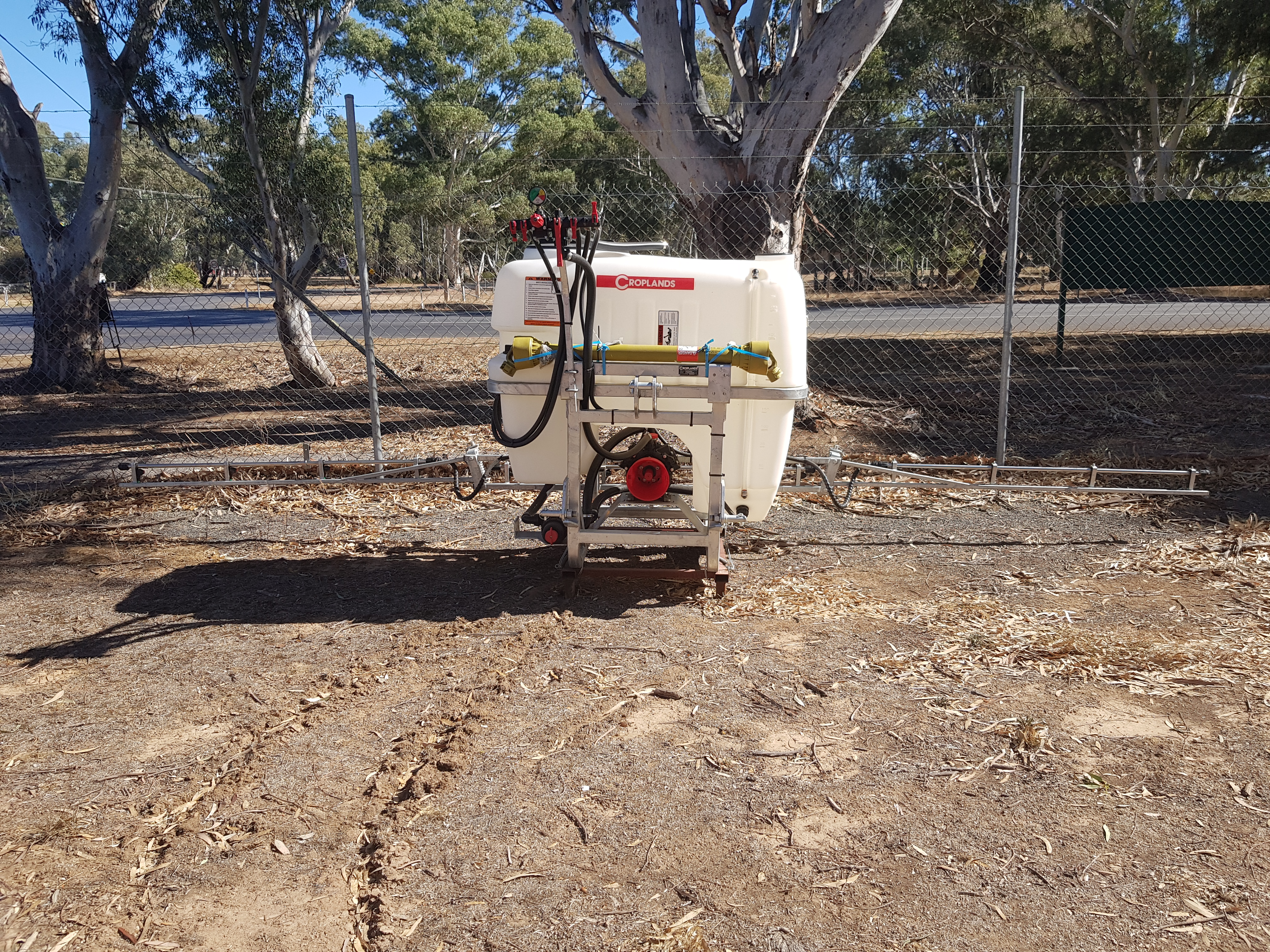 Croplands 600L Linkage Sprayer