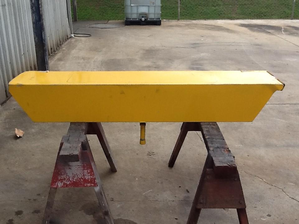 QUINTREX FISHABOUT MK 2 CENTRE BOAT SEAT