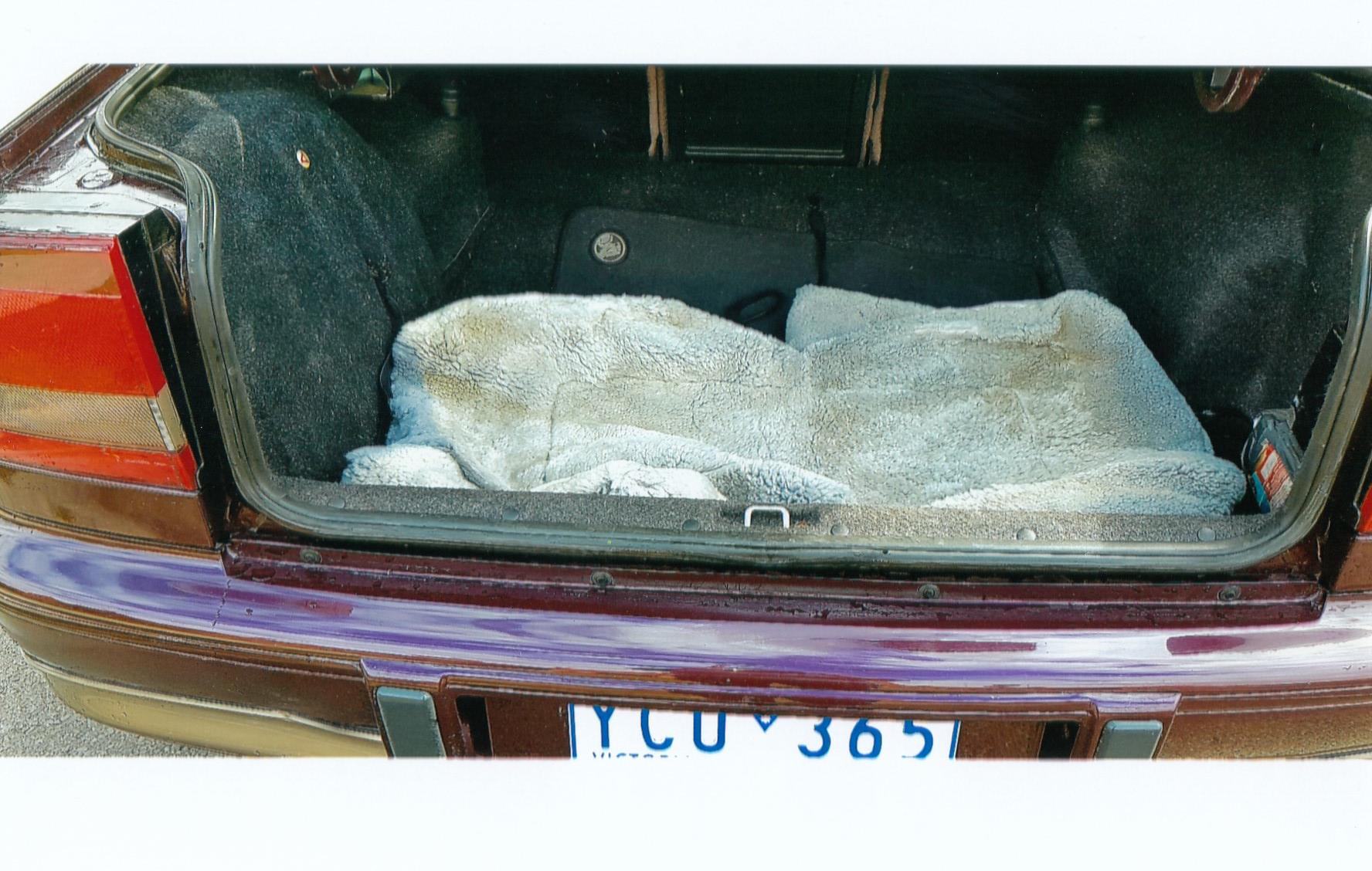 1995 HOLDEN STATESMAN SERIES I SEDAN