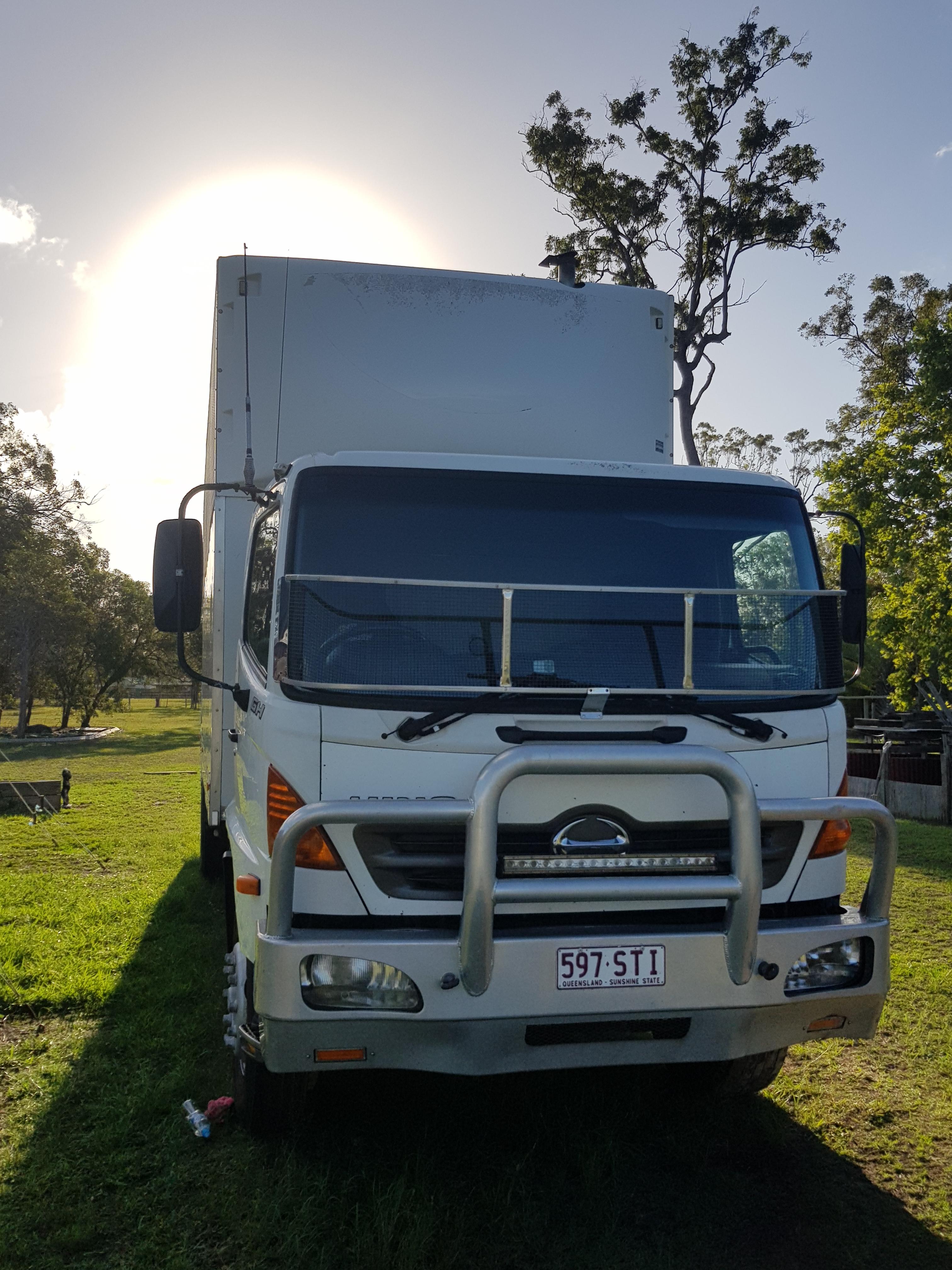 2005 HINO GH1J FURNITURE PANTECH 