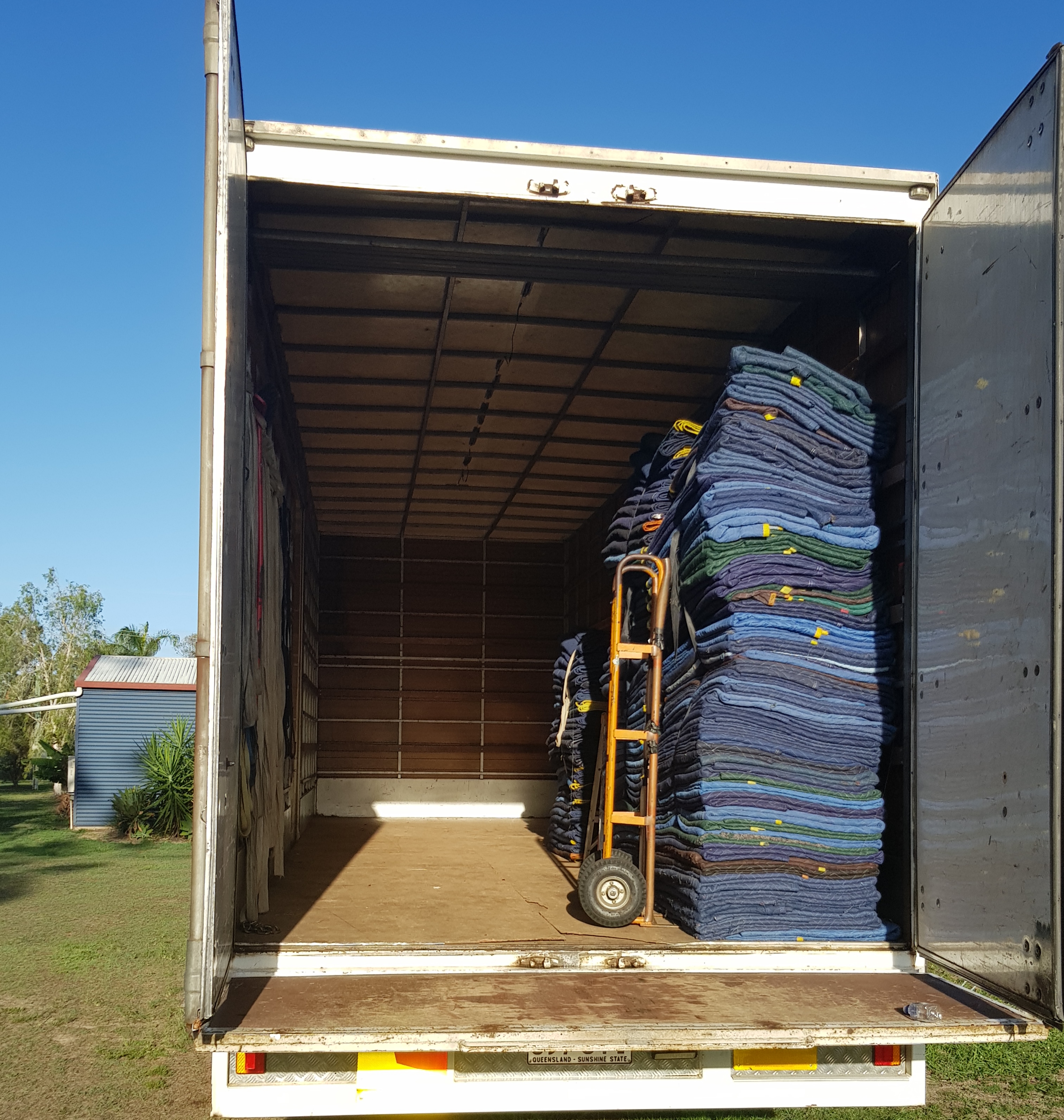 2005 HINO GH1J FURNITURE PANTECH 