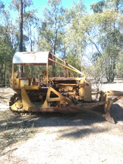 CATERPILLAR D4 6U BULLDOZER