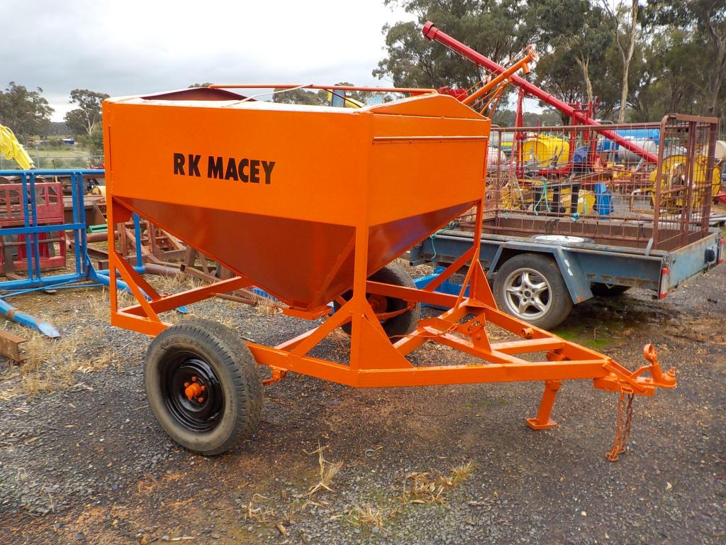 MACEY FEED BIN