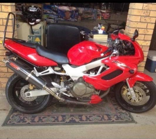 2003 HONDA VTR1000 