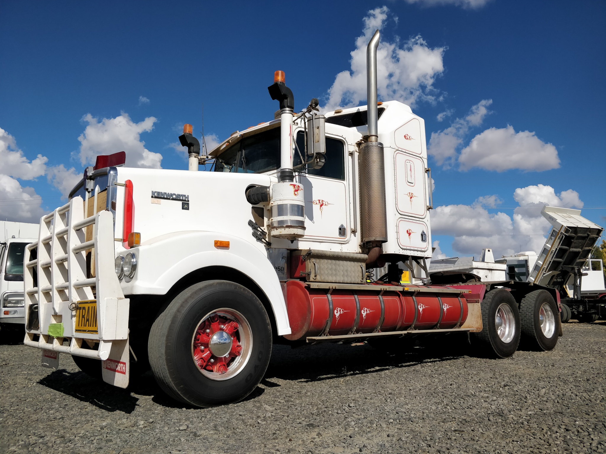 1994 KENWORTH T950