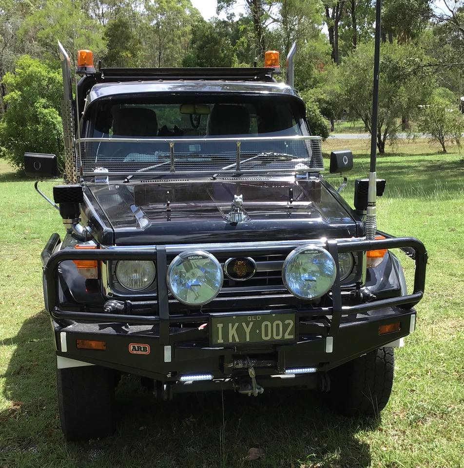 1985 TOYOTA LANDCRUISER 75 SERIES TRAY BACK UTE