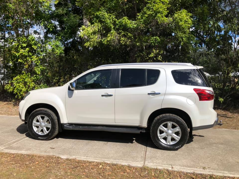 2015 ISUZU MUX 4X4