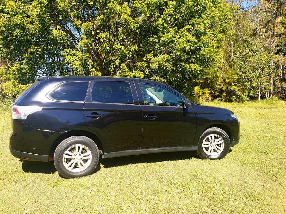 2012 MITSUBISHI OUTLANDER LS WAGON