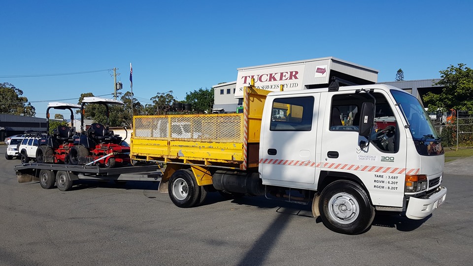 1999 ISUZU NPR 300 DUAL CAB TIPPER