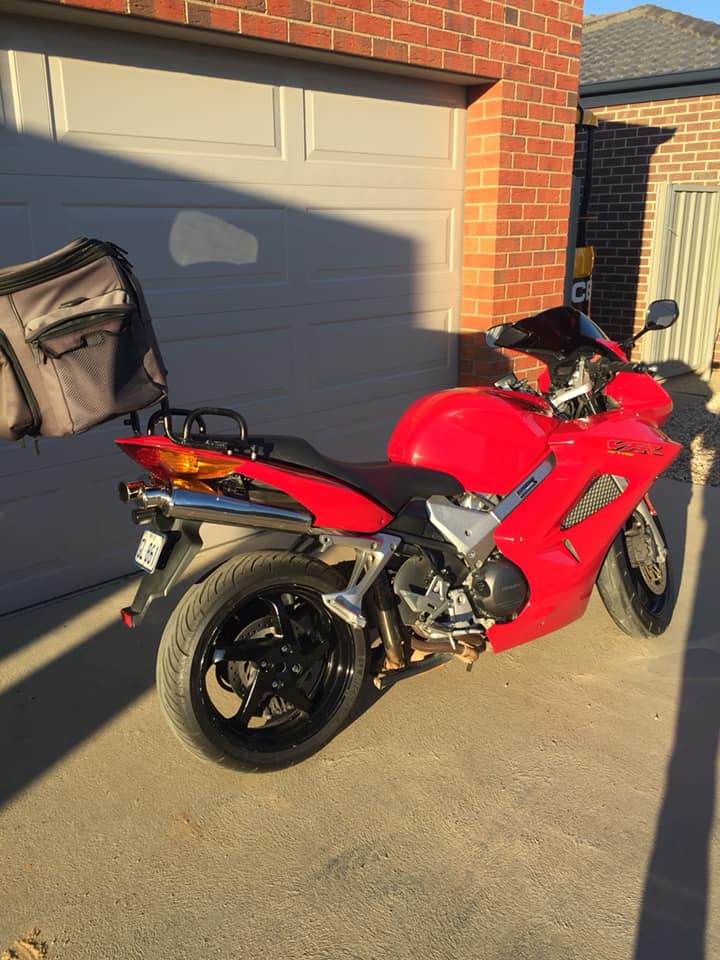 2003 HONDA VFR800F 800CC SPORTS