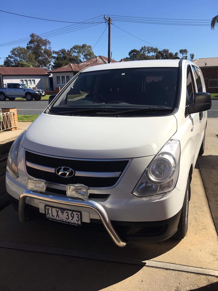2009 HYUNDAI ILOAD VAN/CREW CAB