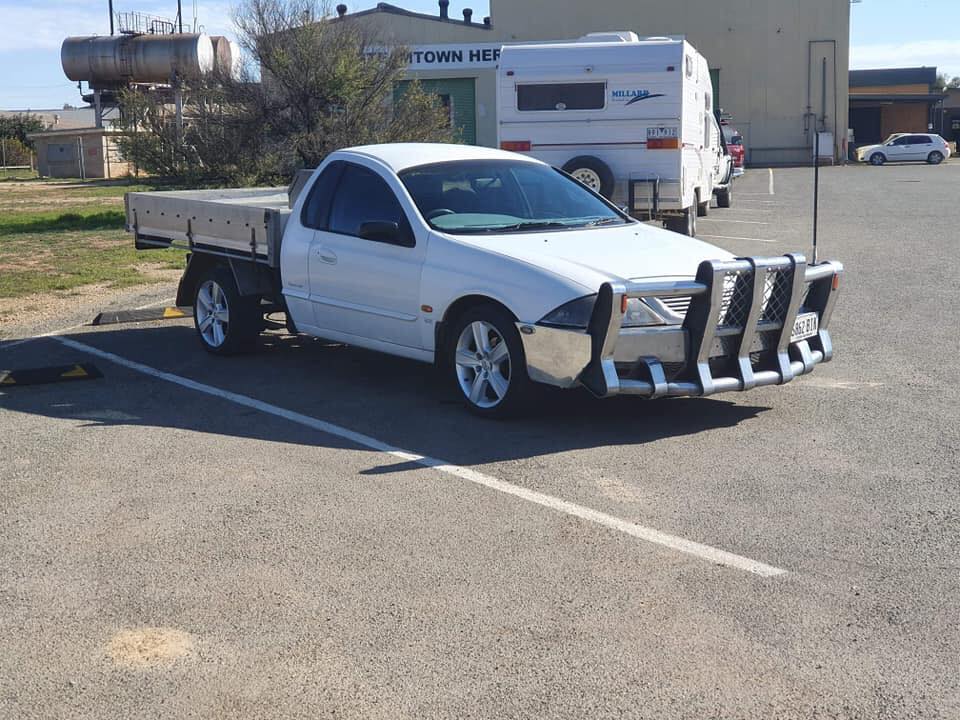 2000 FORD FALCON AU SUPER CAB UTILITY