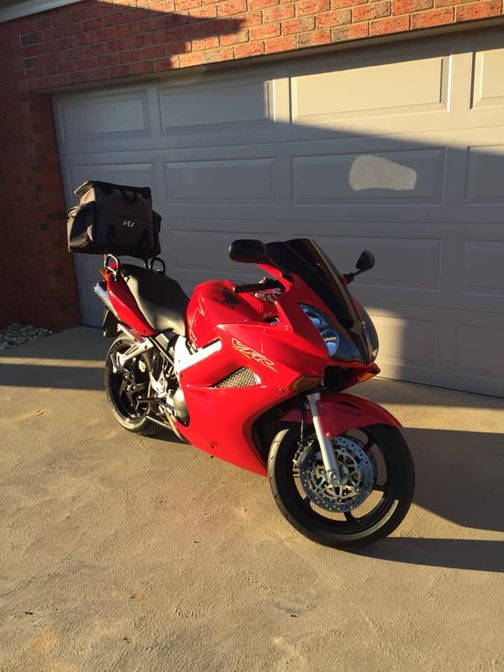 2003 HONDA VFR800F 800CC SPORTS