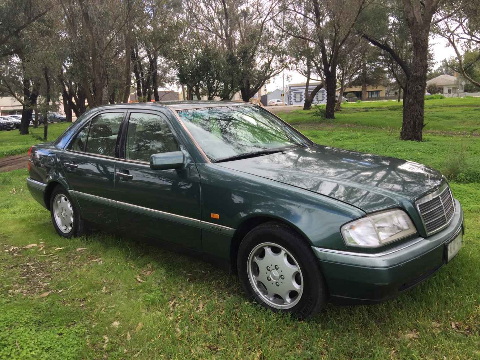 1995 MERCEDES BENZ C220 ELEGANCE