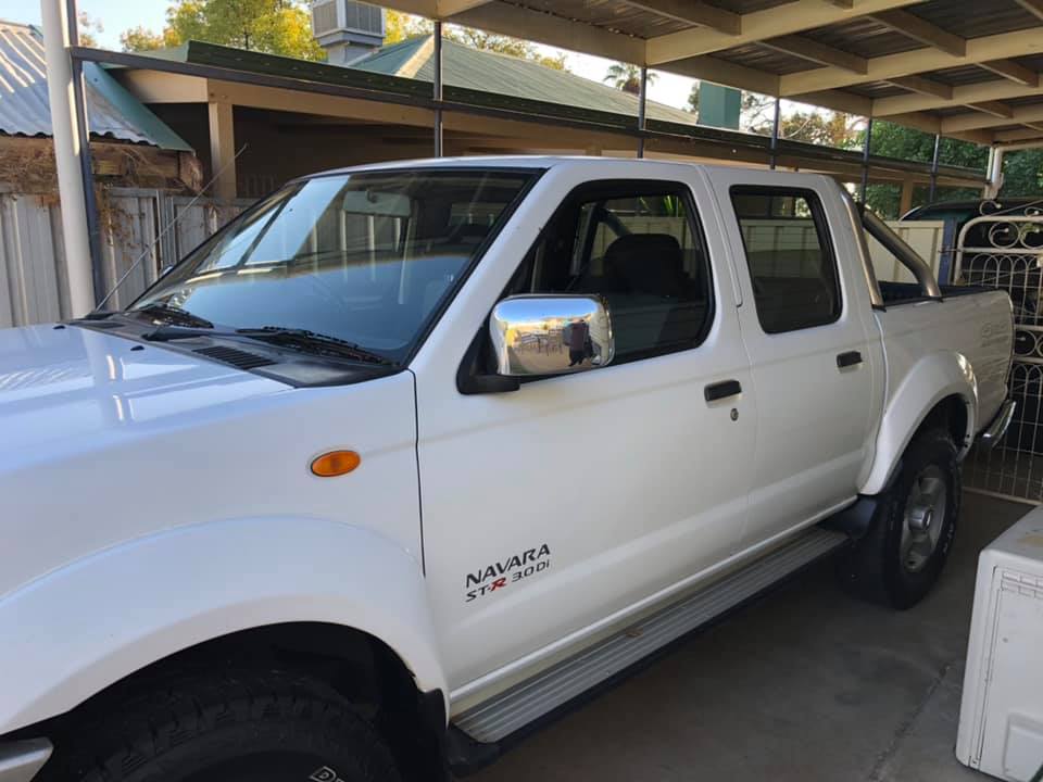 2005 NISSAN NAVARA D22 