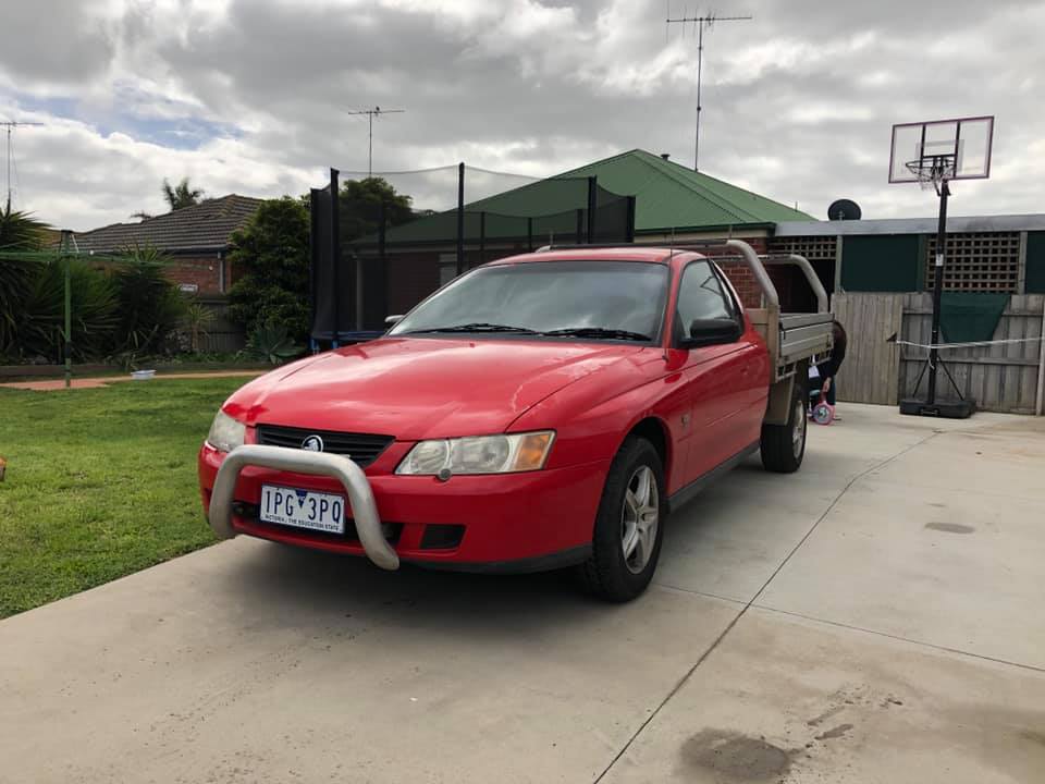 2003 HOLDEN COMMODORE VY ONE TONNER