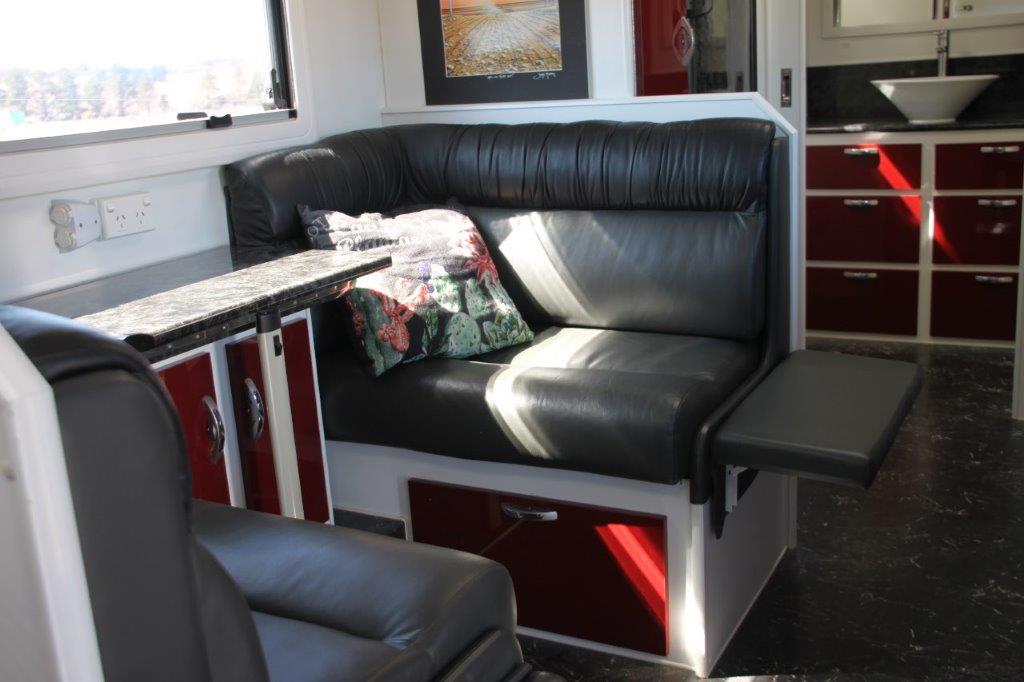 2016 BUSHMASTER BLUE GUM OFF ROAD CARAVAN