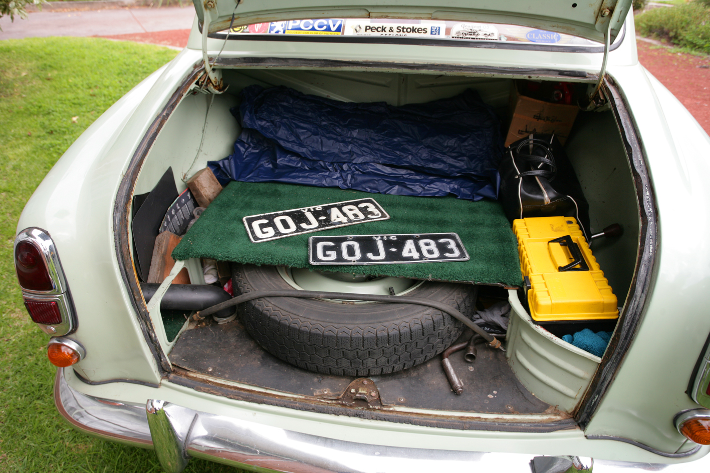 1956 PEUGEOT 403