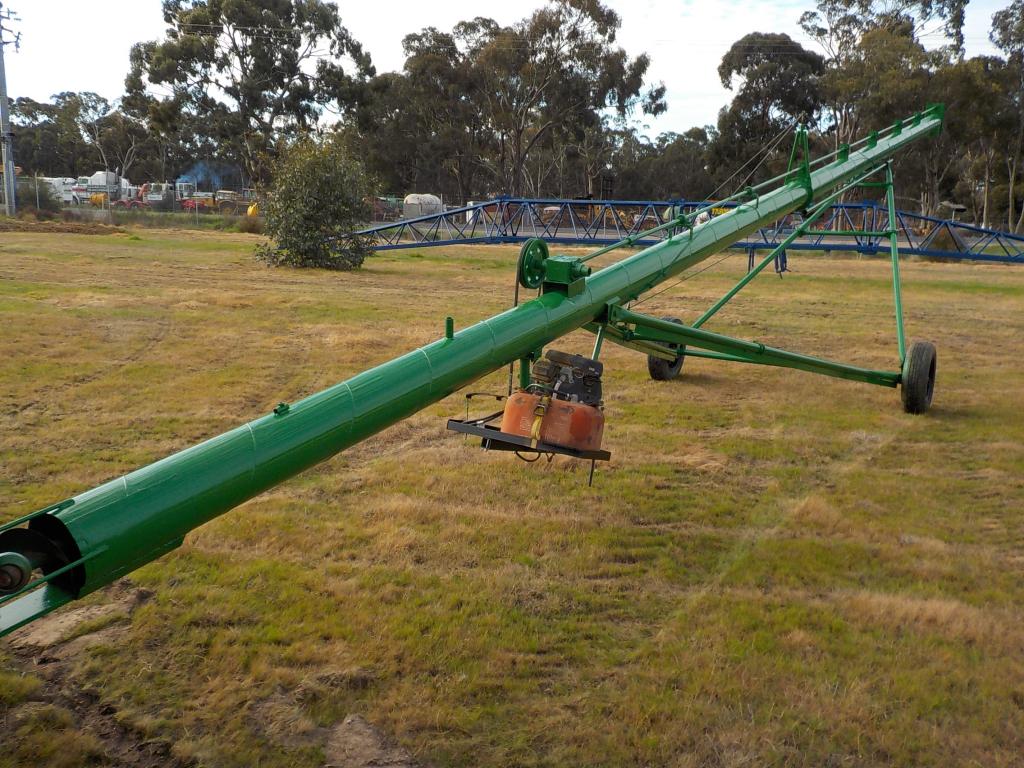 50’ x 9” auger 