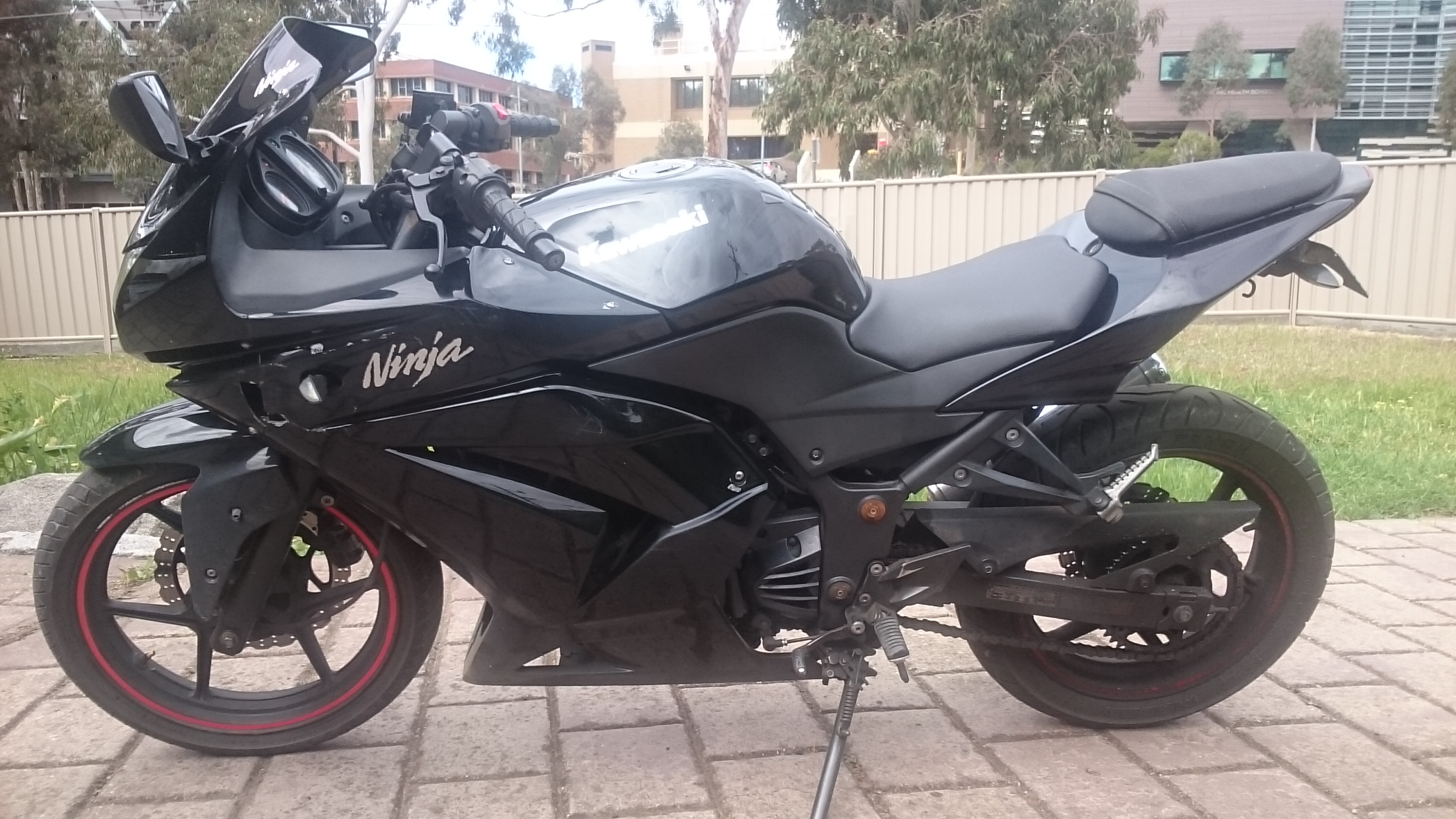 2009 KAWASAKI NINJA 250R (EX250) J9F