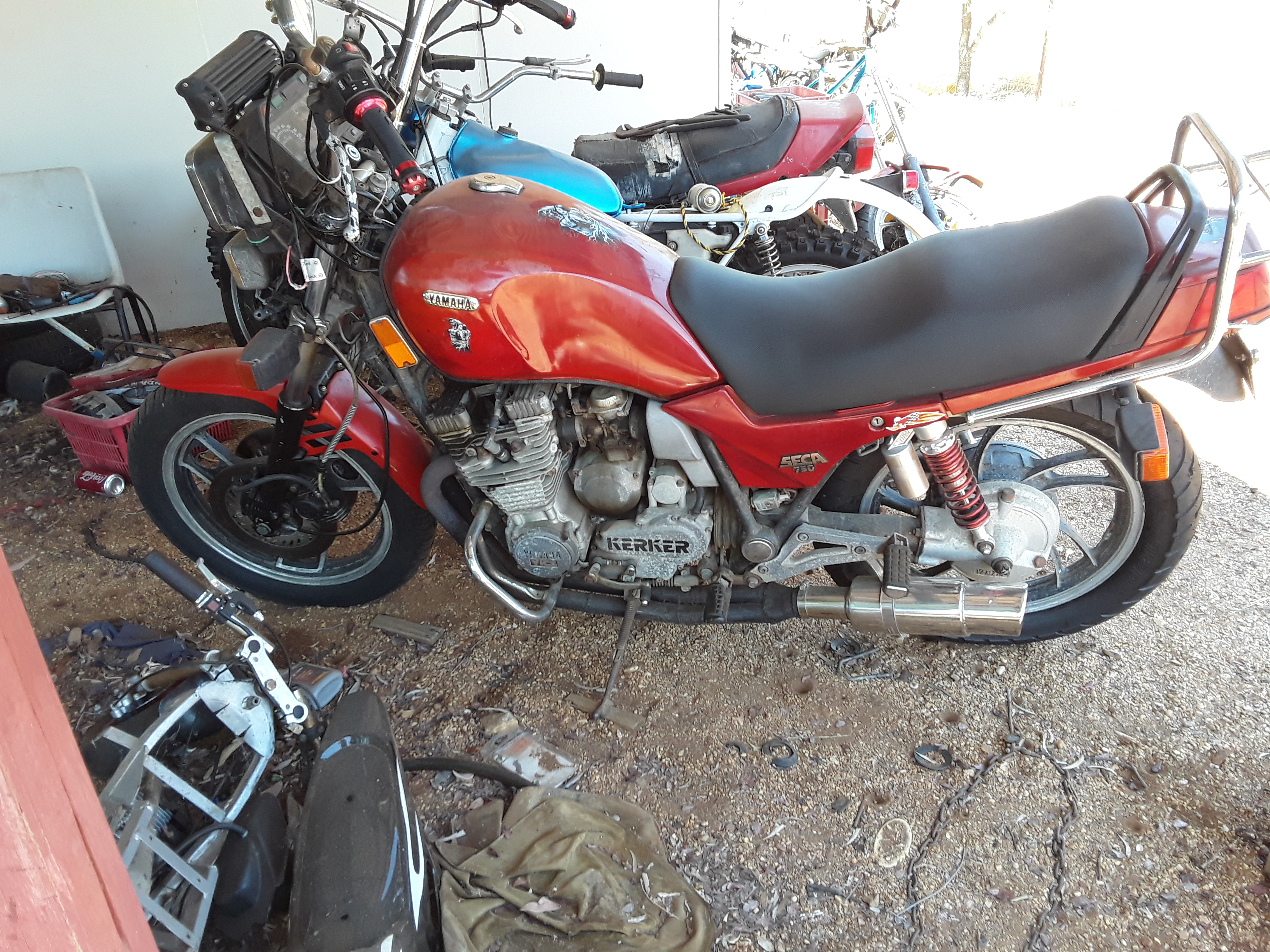 1982 YAMAHA XJ750 ROAD