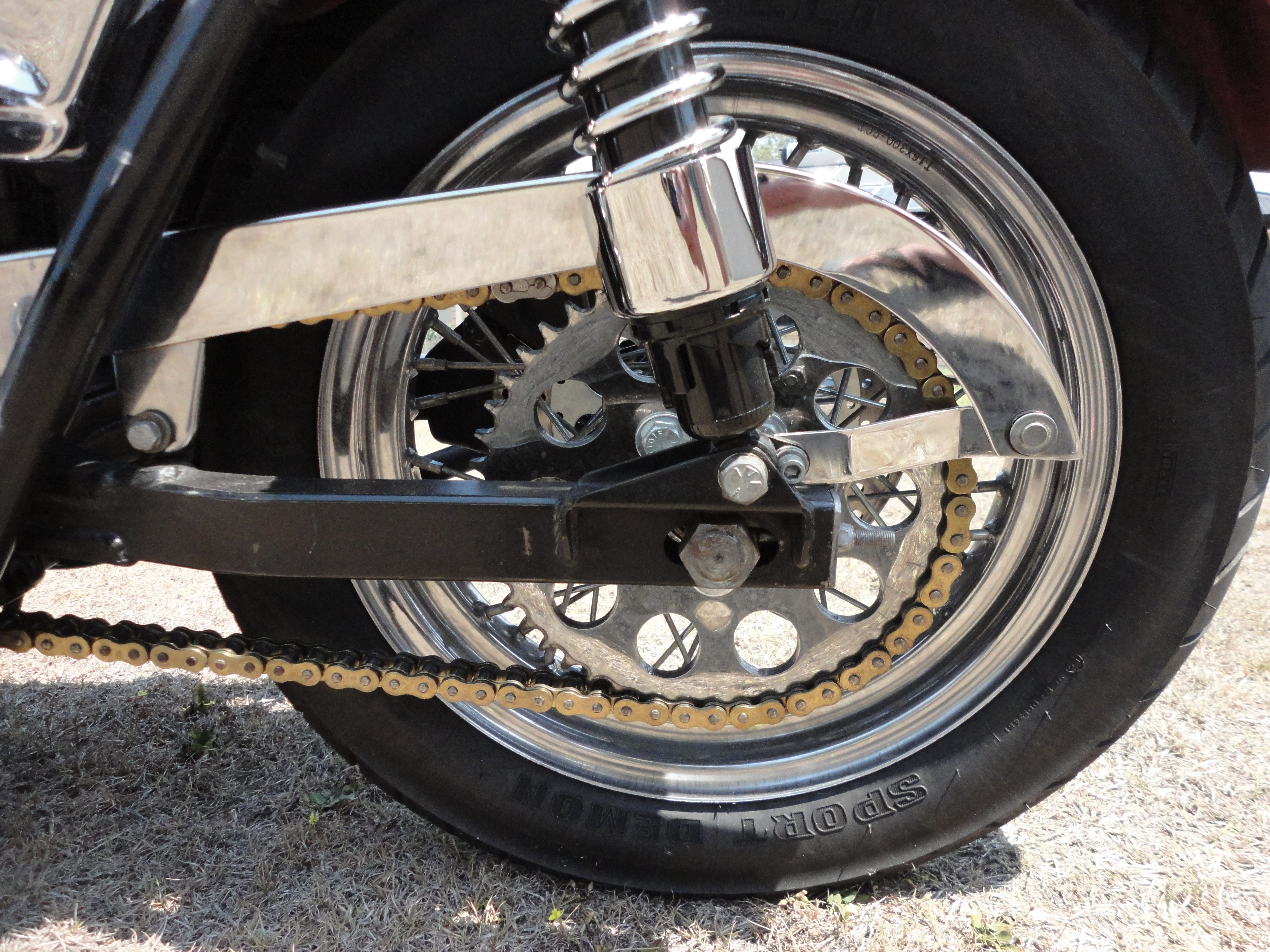 1982 HARLEY-DAVIDSON FXR SHOVEL HEAD CRUISER