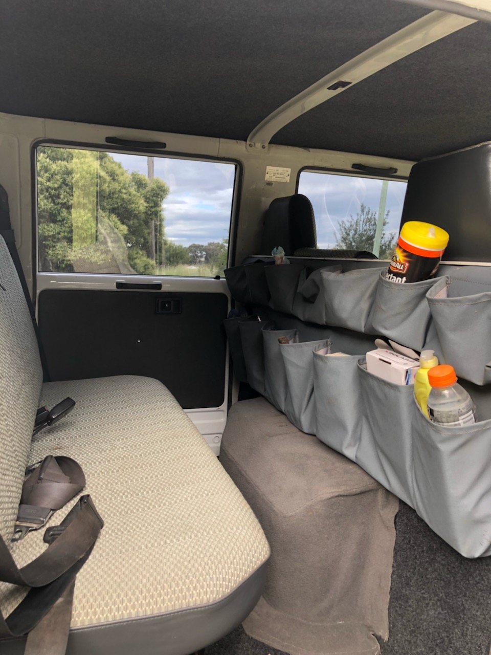 1999 DAIHATSU DELTA CREW CAB