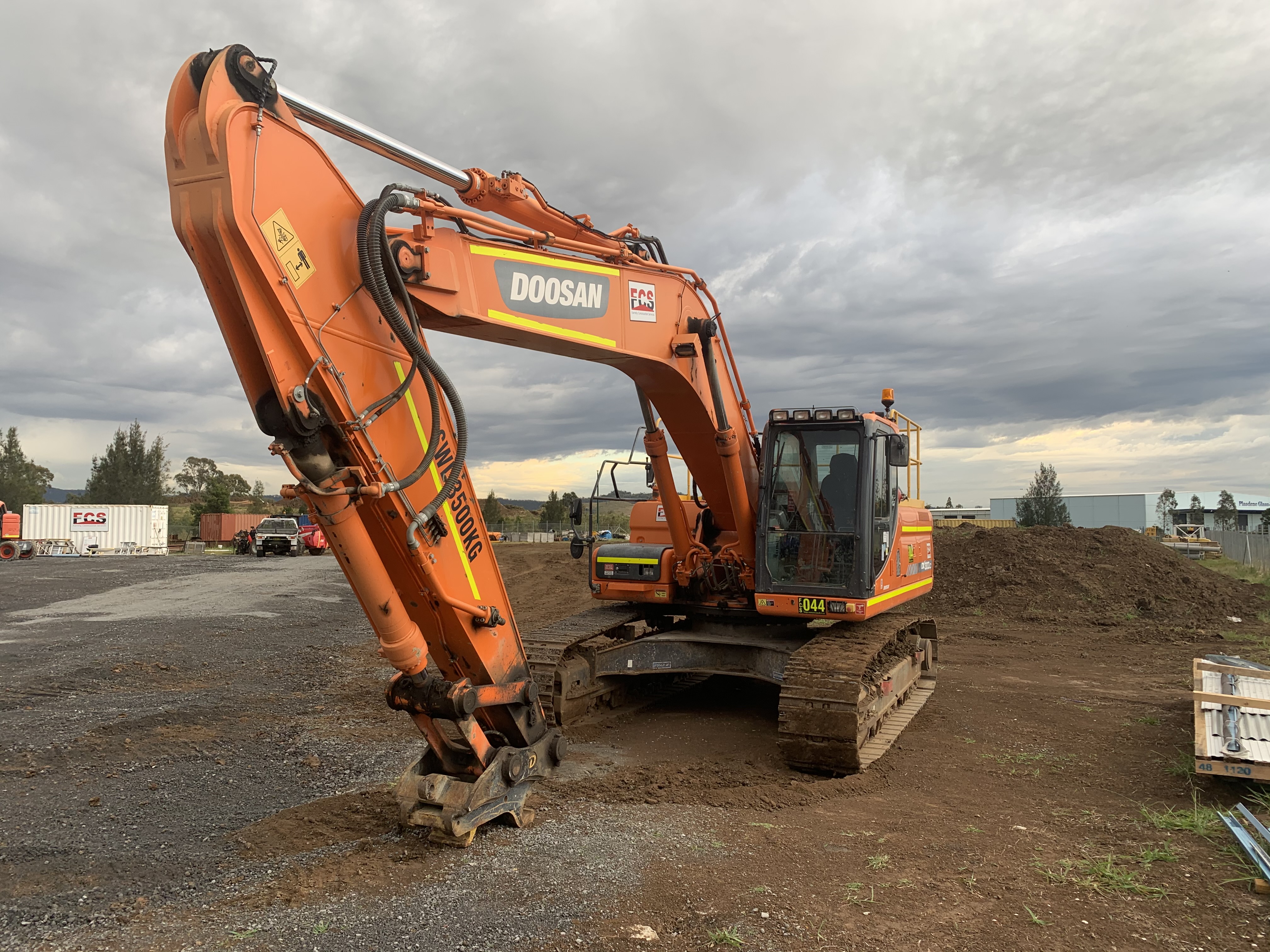 2013 DOOSAN DX300LC