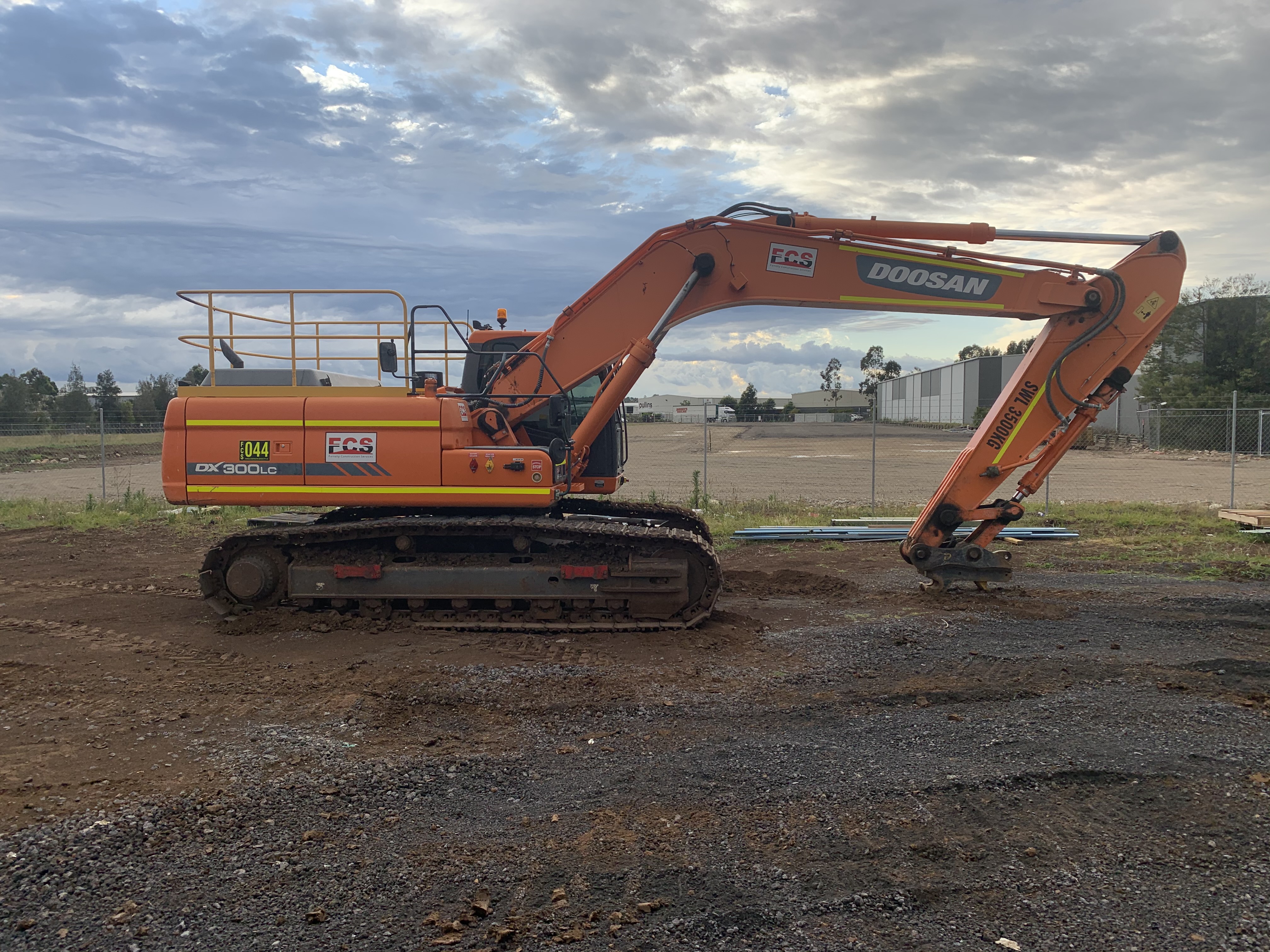 2013 DOOSAN DX300LC
