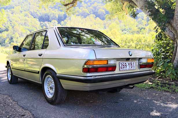1985 BMW 520I E28 SEDAN
