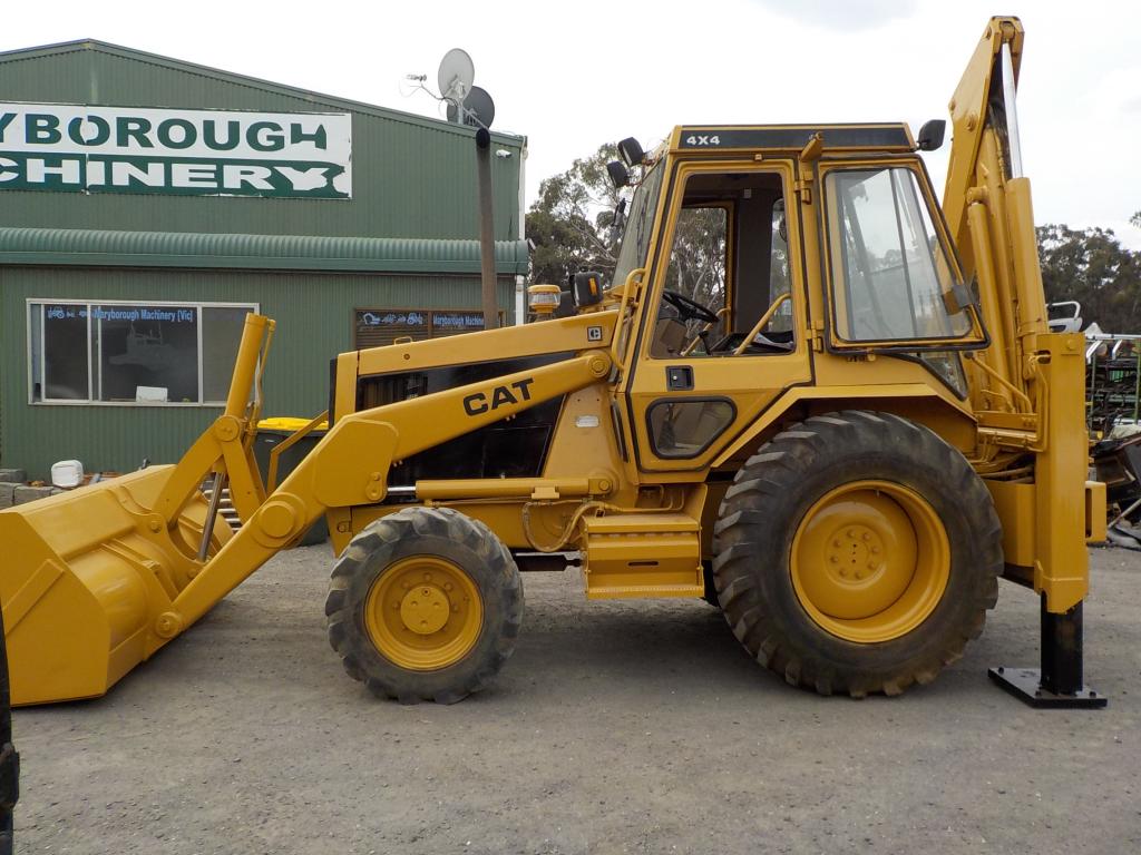 Caterpillar BH/FEL 4x4 FEL Backhoe