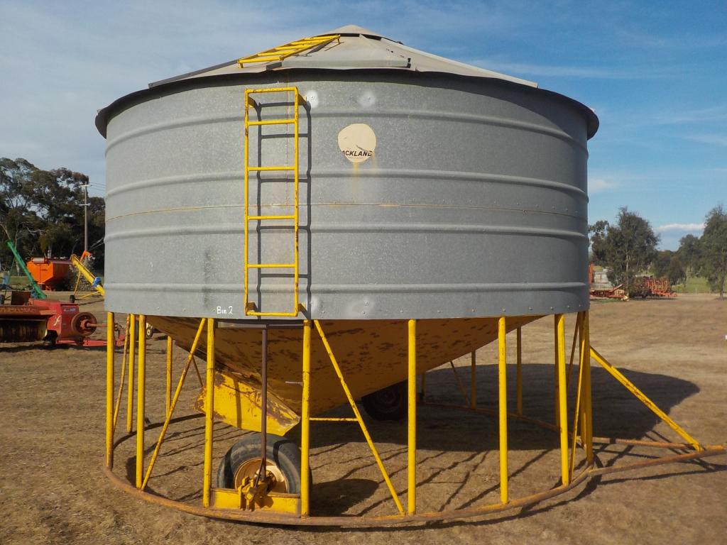 Ackland Field Bin