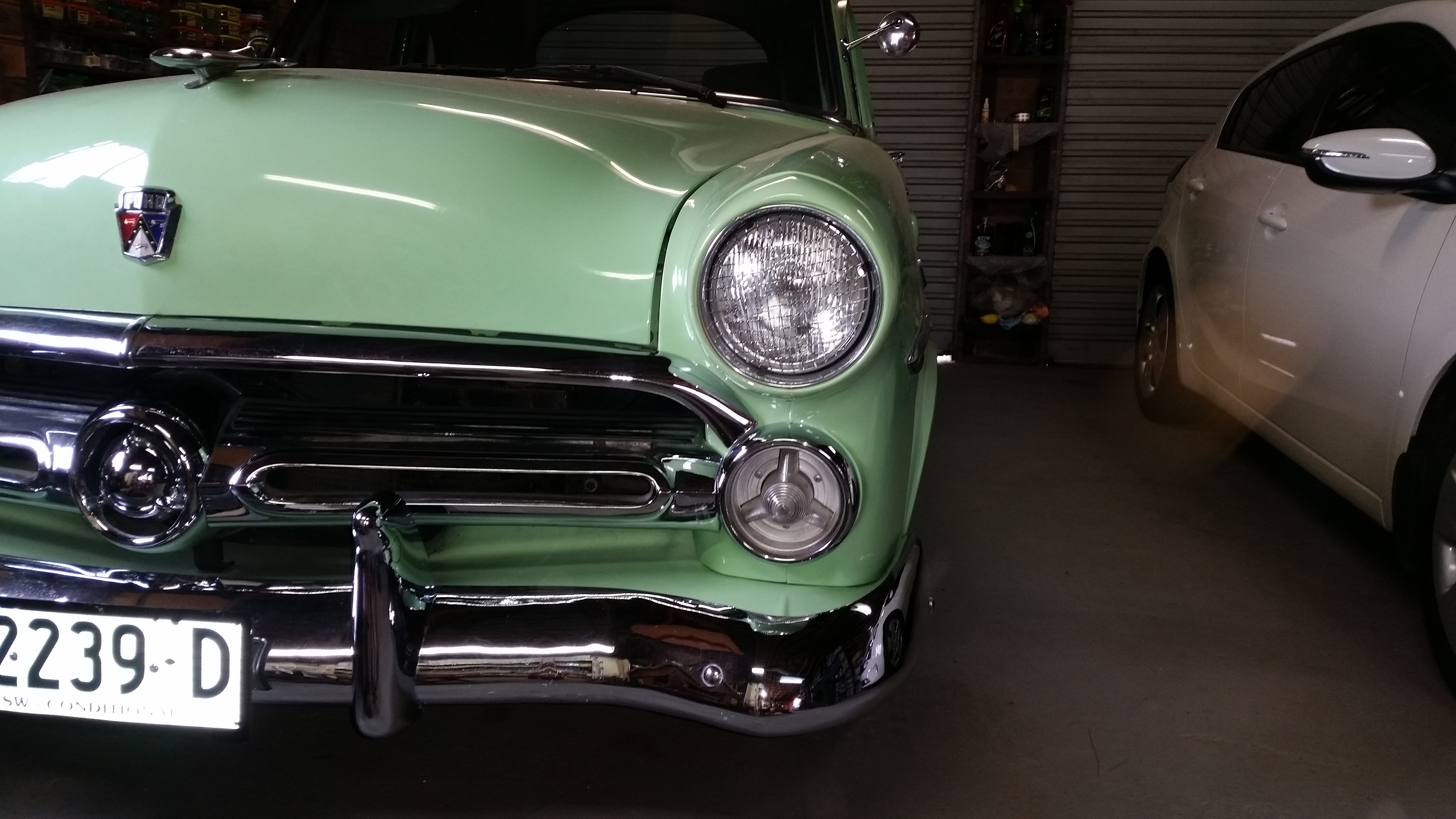1952 FORD MAINLINE UTILITY