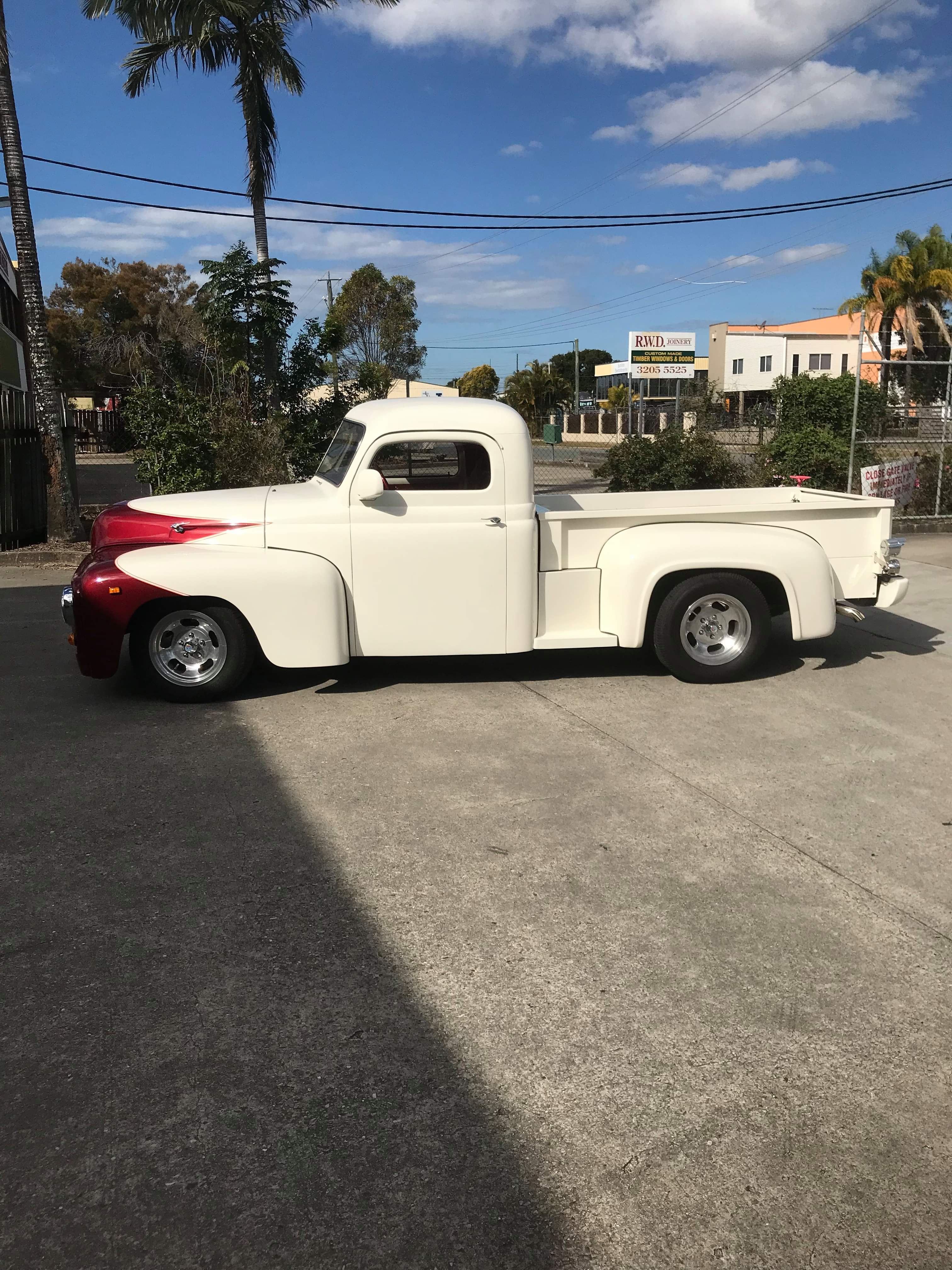 1954 INTERNATIONAL UTE 