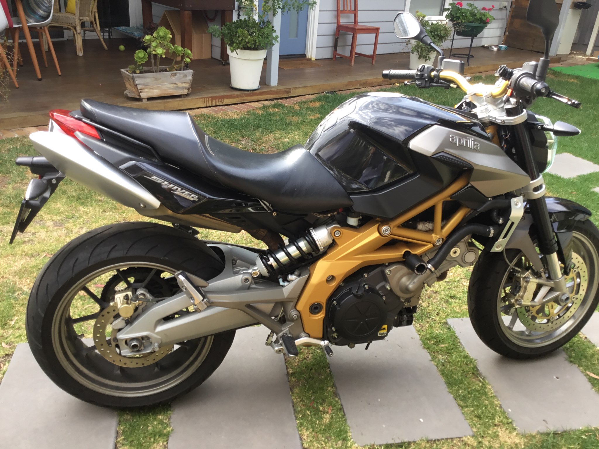 2008 APRILIA SL SHIVER 750 SPORTS
