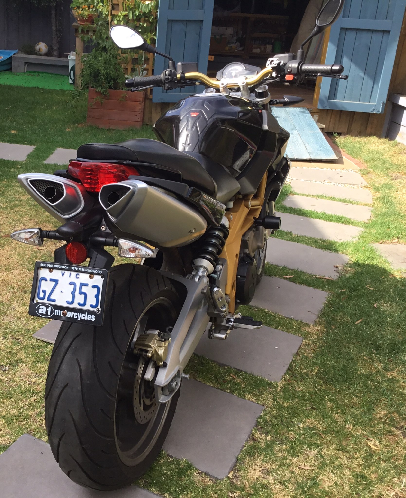 2008 APRILIA SL SHIVER 750 SPORTS