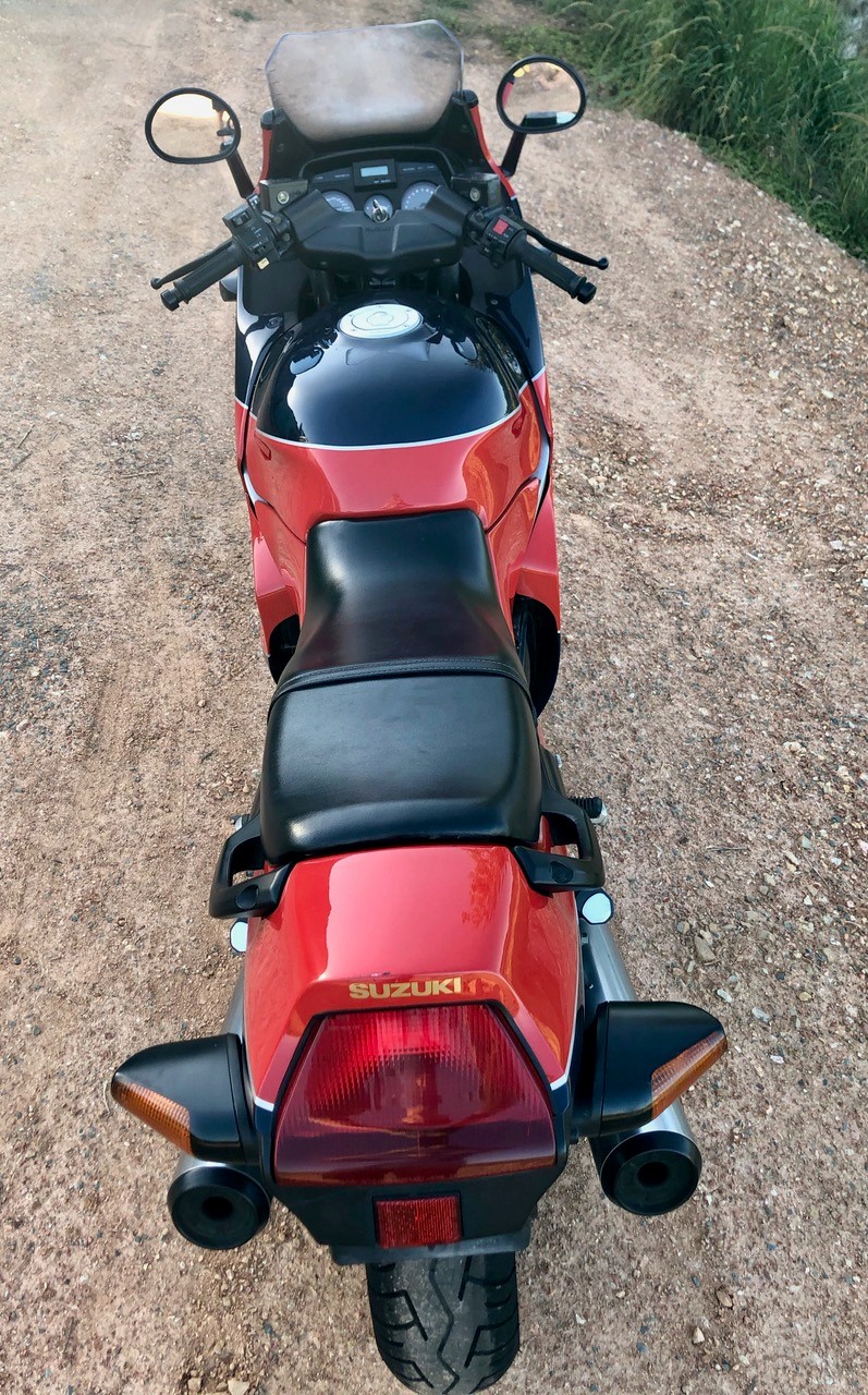 1988 SUZUKI GSX1100F